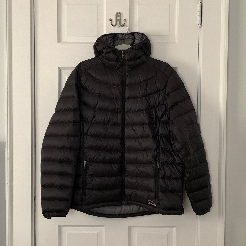LLBean Women’s XL 850 Down Jacket Black